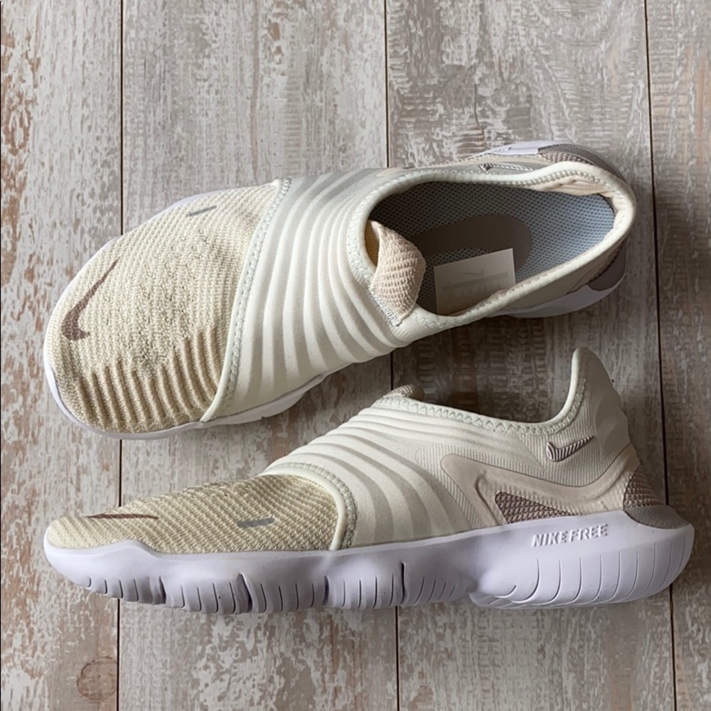 NWT Nike Free RN Flyknit cream running shoes - Picture 5 of 7